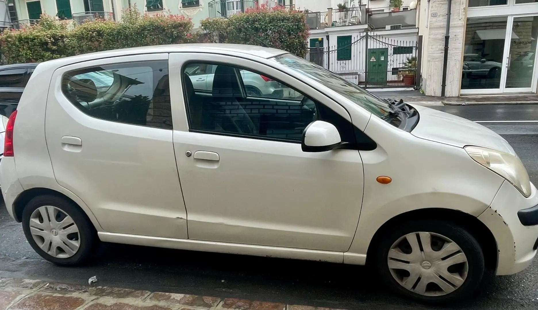 Nissan Pixo Pixo 1.0 Active White - 1