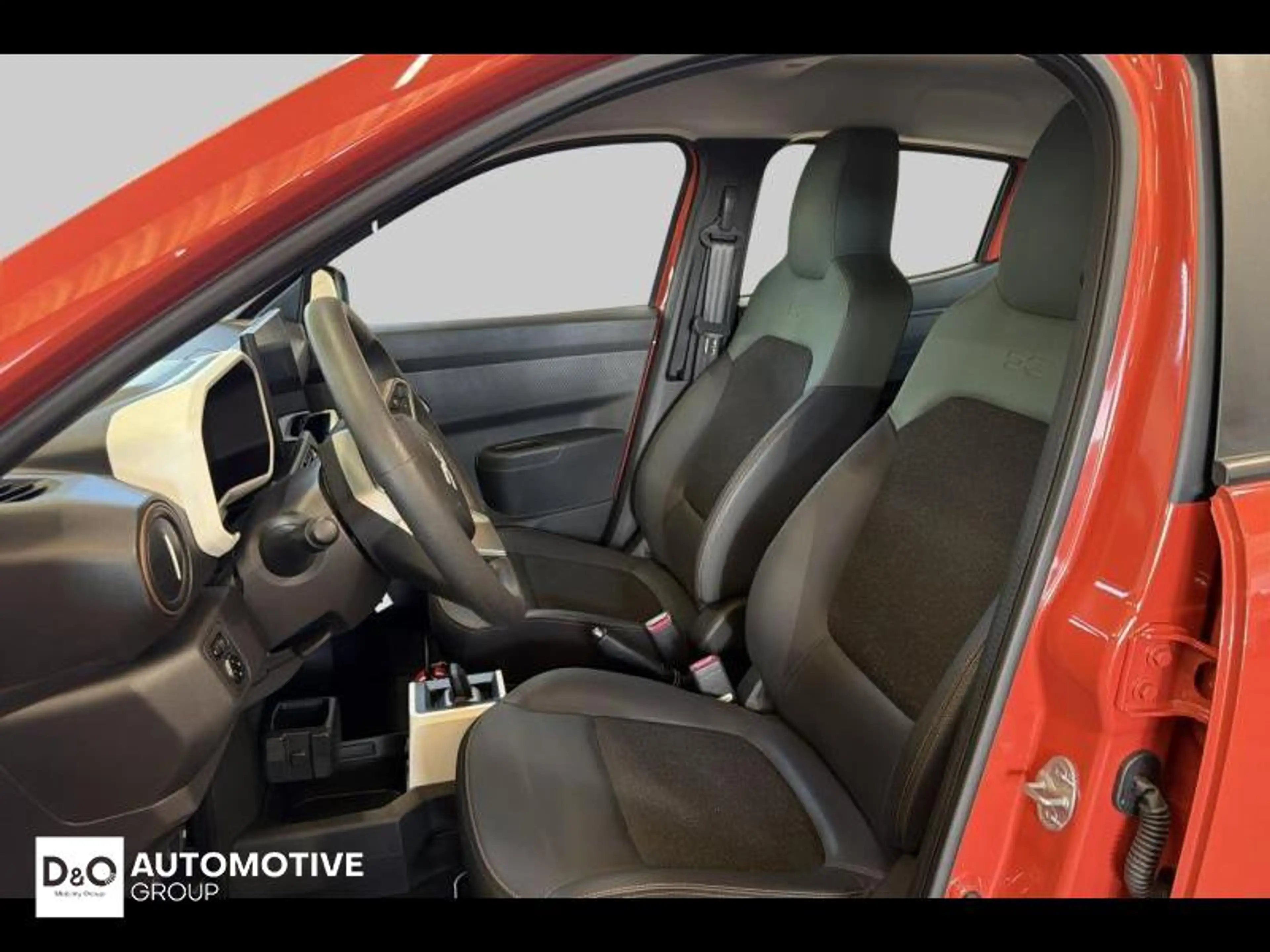 Dacia Spring Extreme Electric 65 camera gps — photo 9