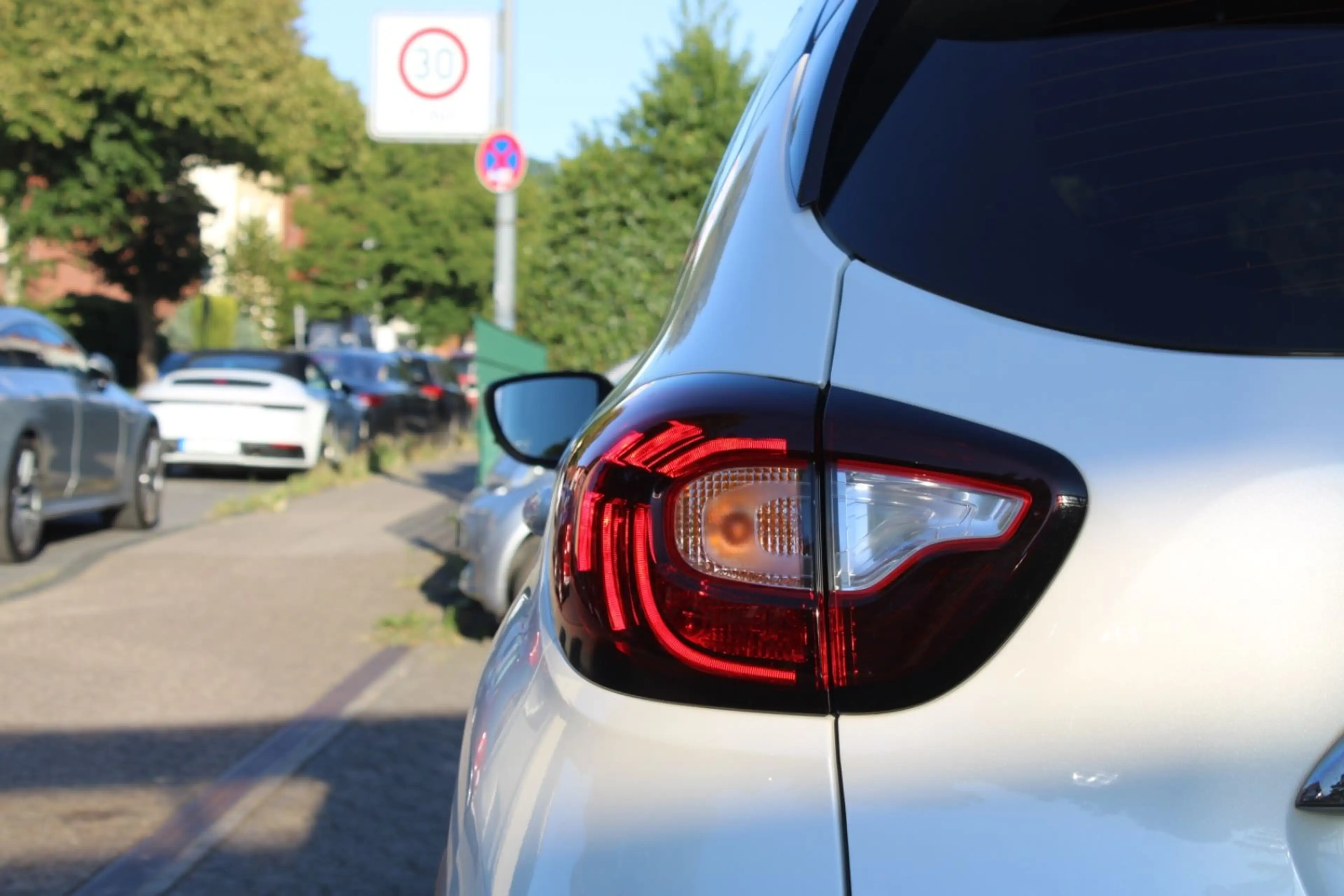 Renault Captur 1.3 Intens*RFK*NAVI*MFL*TEMPOMAT*TOP! — photo 11