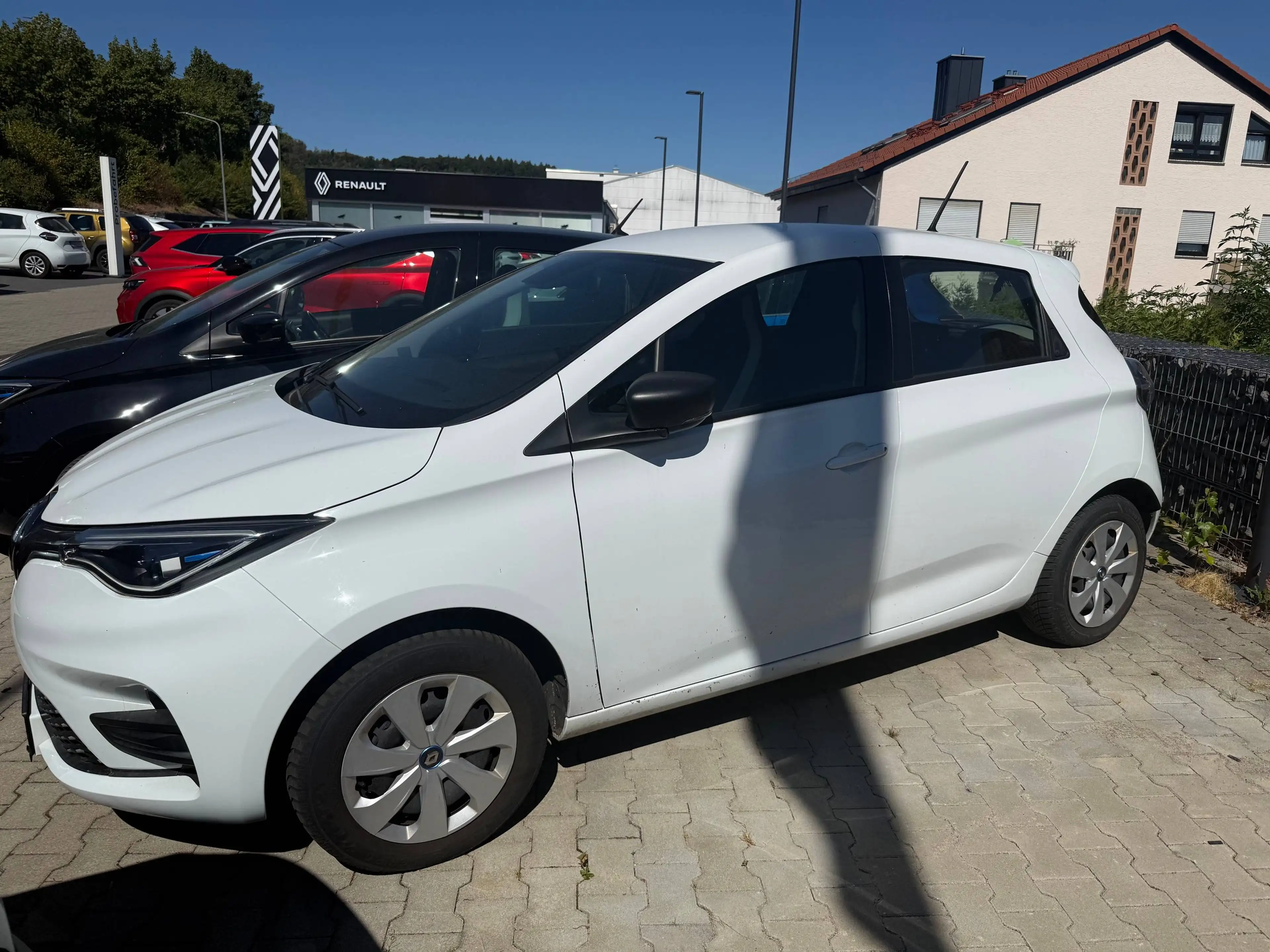 Renault ZOE Life — photo 2
