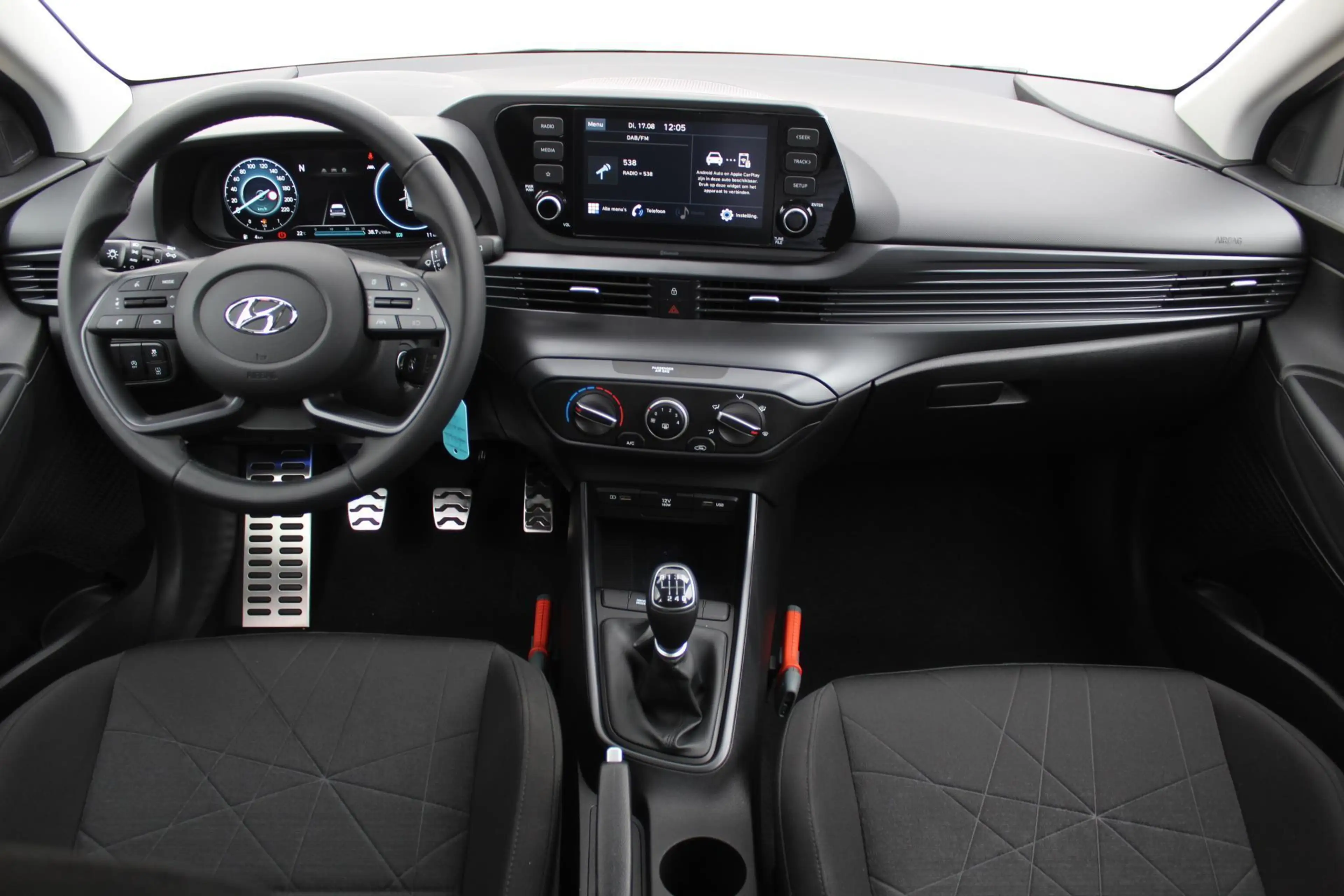 Hyundai BAYON 1.0 T-GDI Comfort / LES AUTO / Dubbele bediening a — photo 2