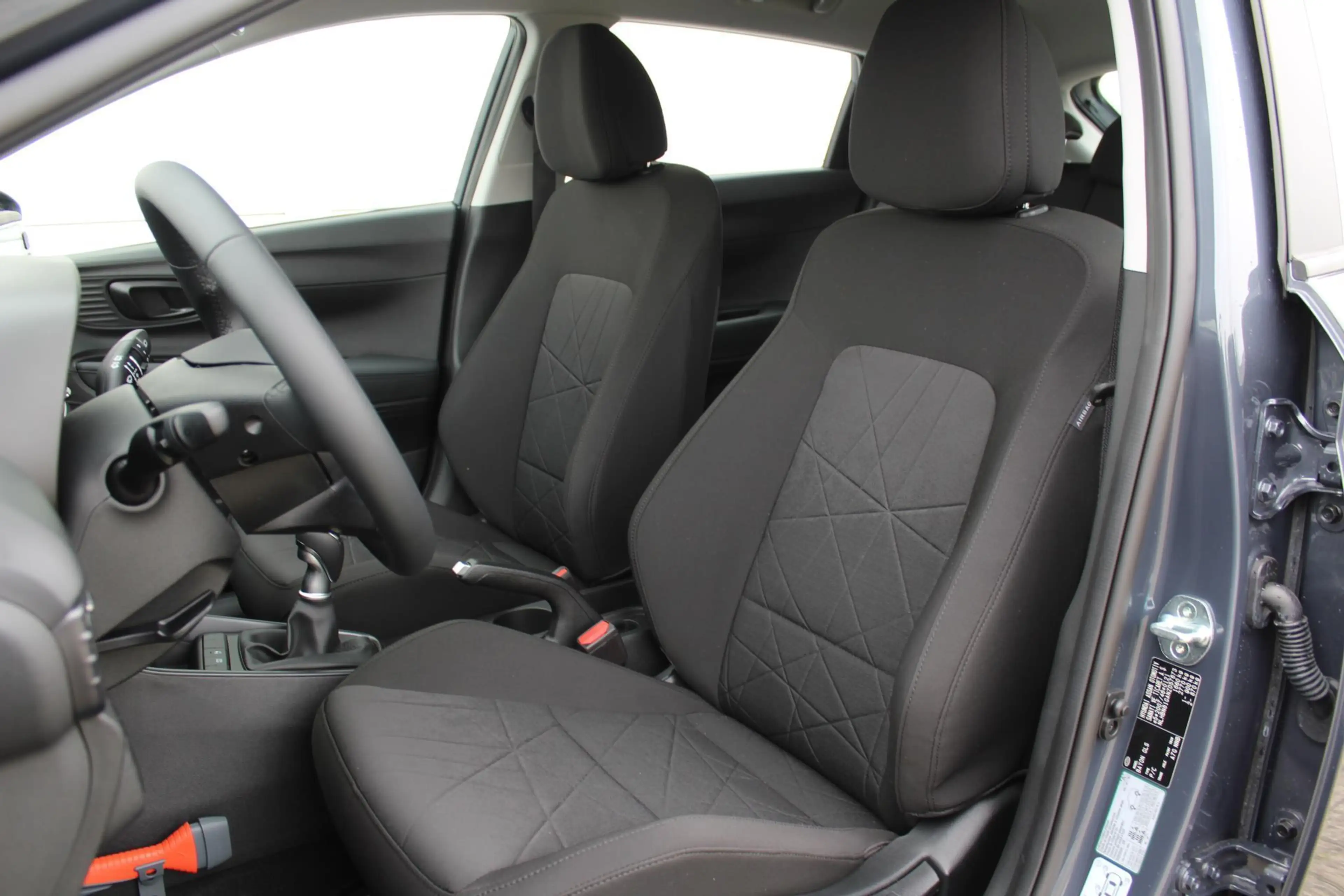 Hyundai BAYON 1.0 T-GDI Comfort / LES AUTO / Dubbele bediening a — photo 5