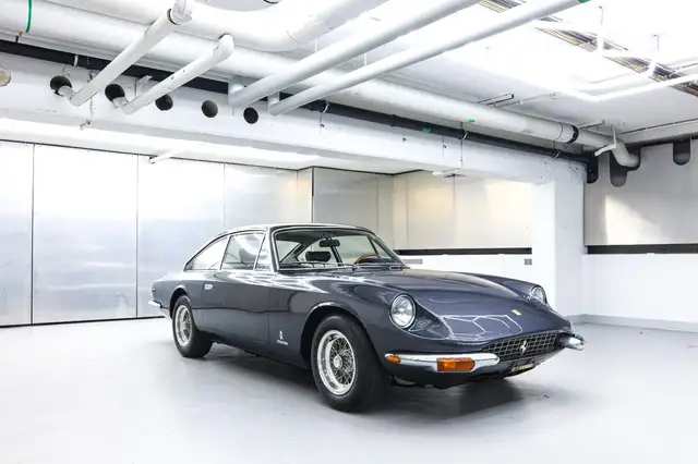 Ferrari 365 GT 2+2 new service