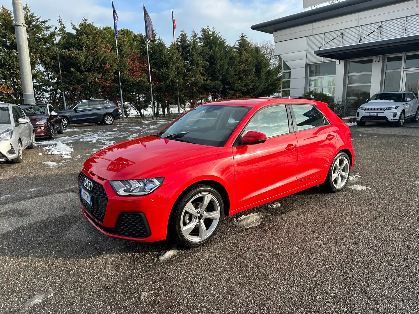 Audi A1 A1 Sportback 25 1.0 TFSI Admired Rouge - 1