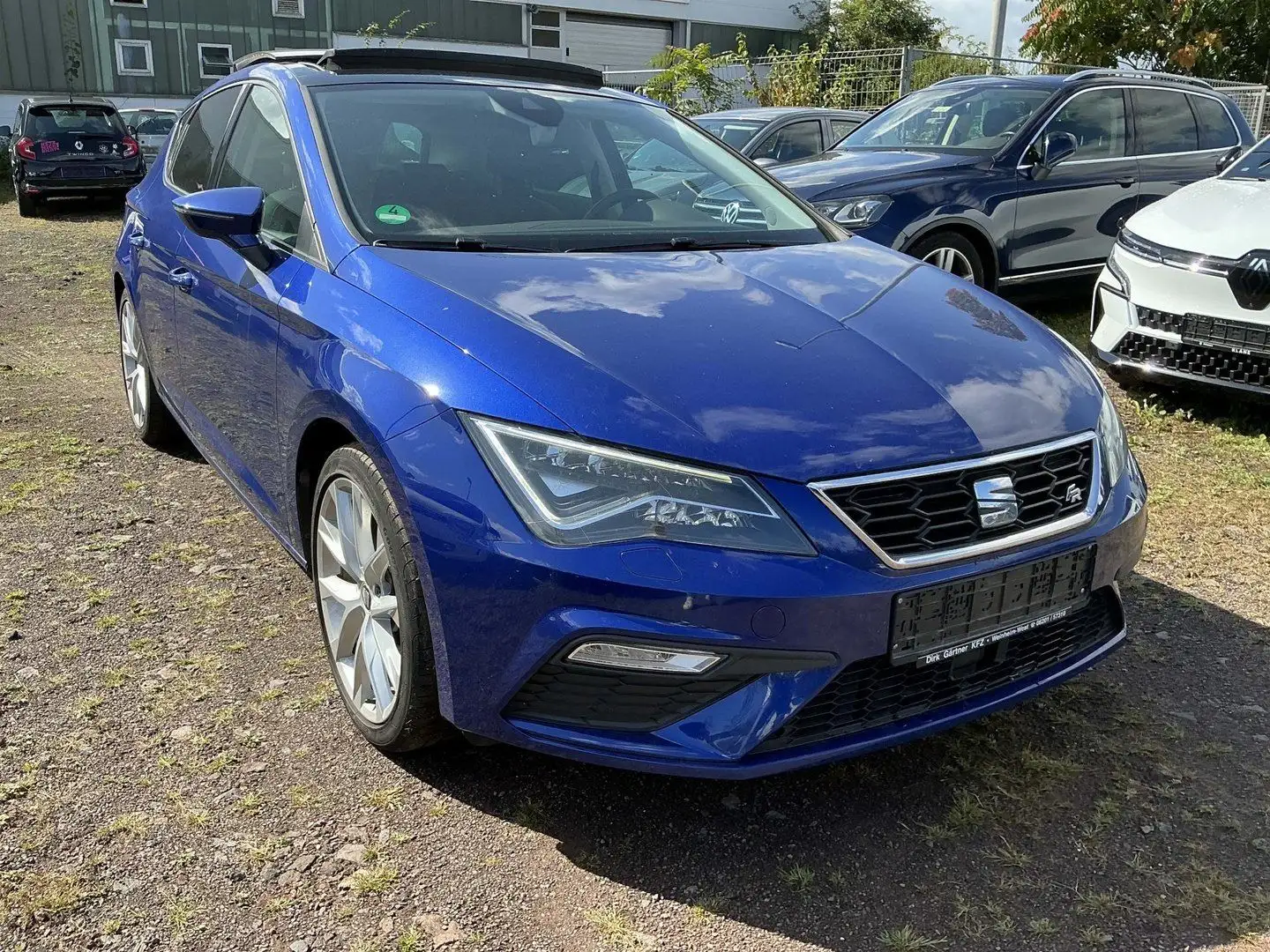 SEAT Leon FR*AUT*LED*Panorama*Alcantara*Carplay*Navi* Blau - 2