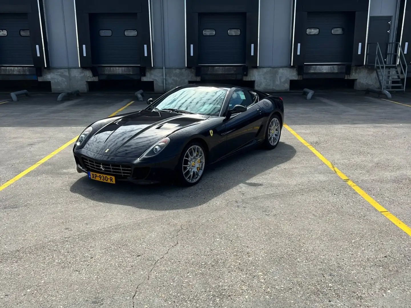 Ferrari 599 599 GTB Fiorano F1 6.0 Daytona Seats Schwarz - 1