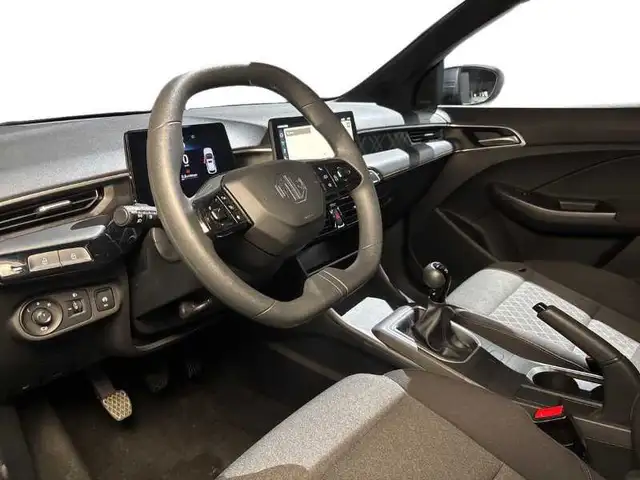 MG MG3 view 11