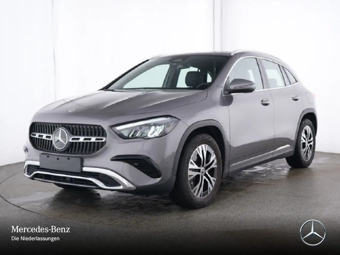Mercedes-Benz GLA 180 PROGRESSIVE+AHK+LED+KAMERA+7G Grau - 2