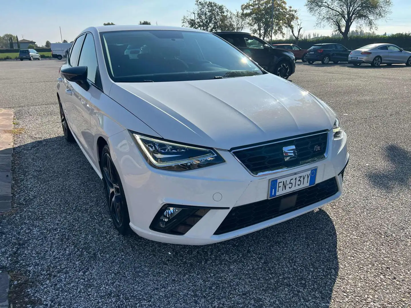 SEAT Ibiza 1.0 EcoTSI 116 CV 5 porte FR Bianco - 2