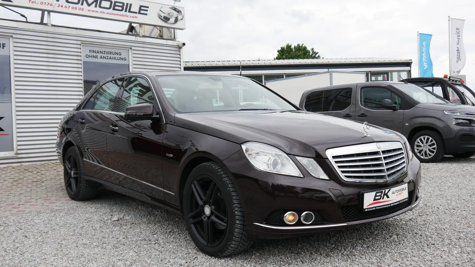 Mercedes-Benz E 220 Automatikgetriebe Einparkhilfe Sitzheizung Klima Brun - 1