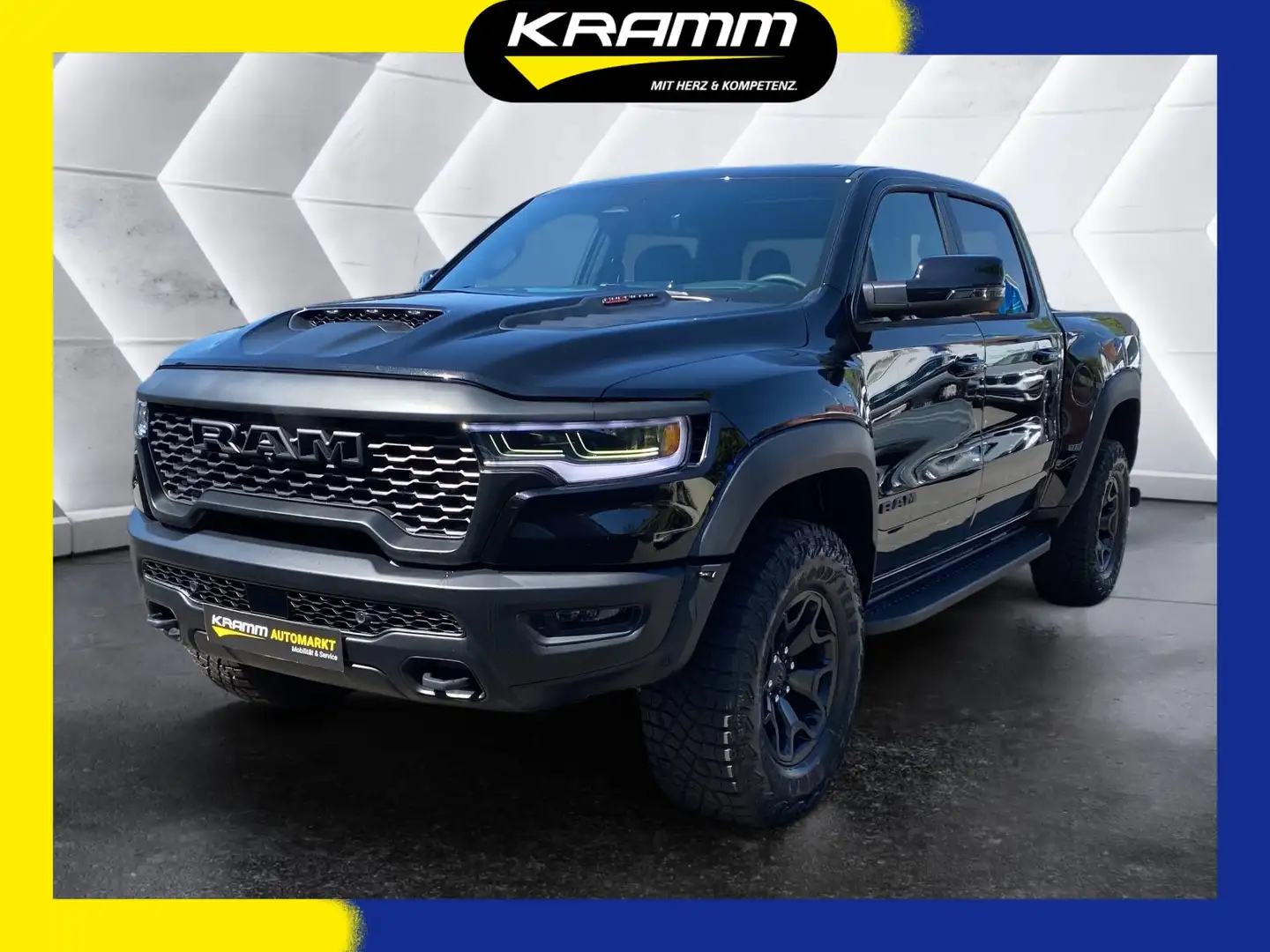 Dodge RAM 1500 Crew Cab RHO 2025 3.0 L6 HUD Schwarz - 1