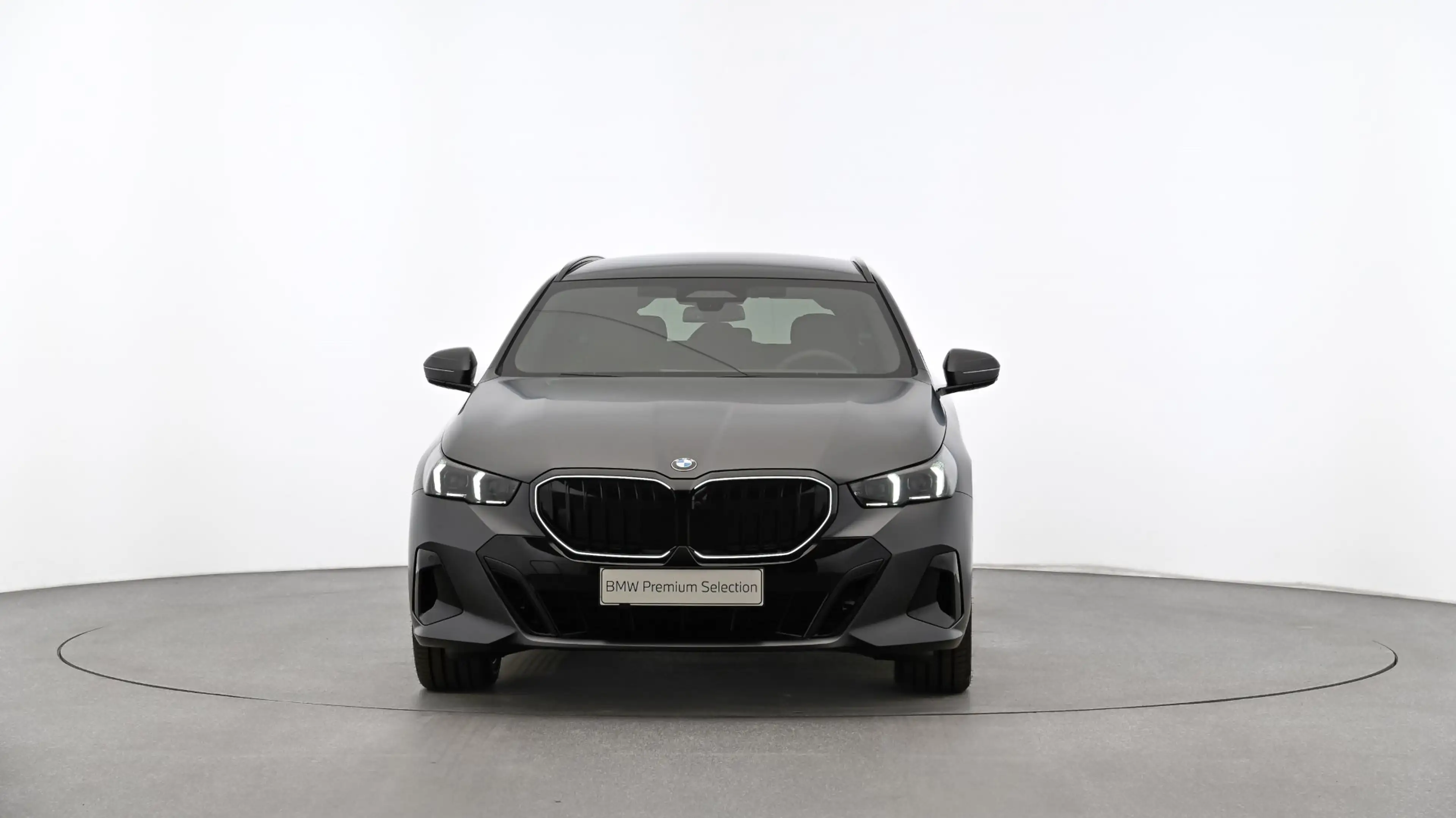 BMW 540 d xDrive — photo 6