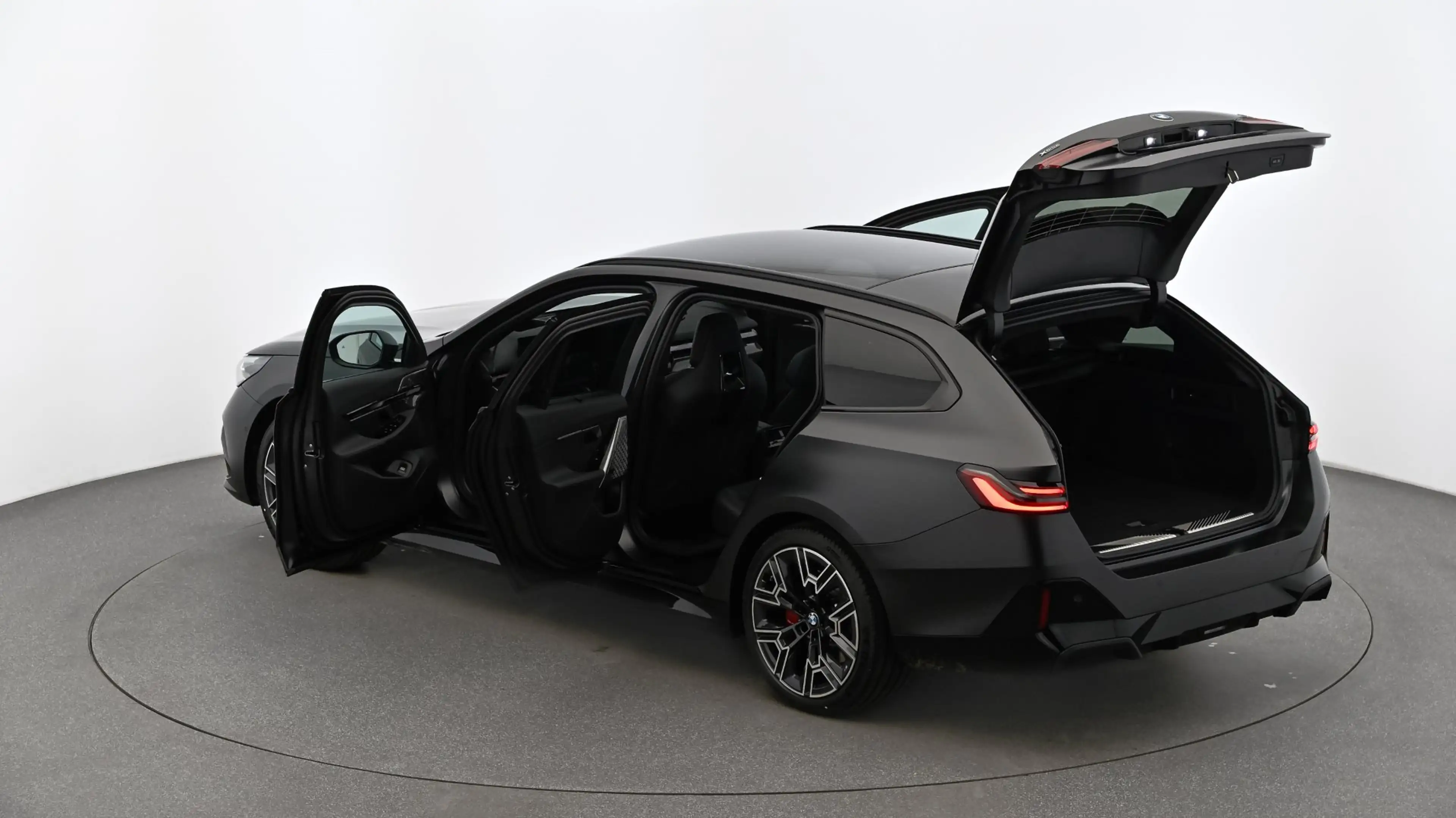BMW 540 d xDrive — photo 10