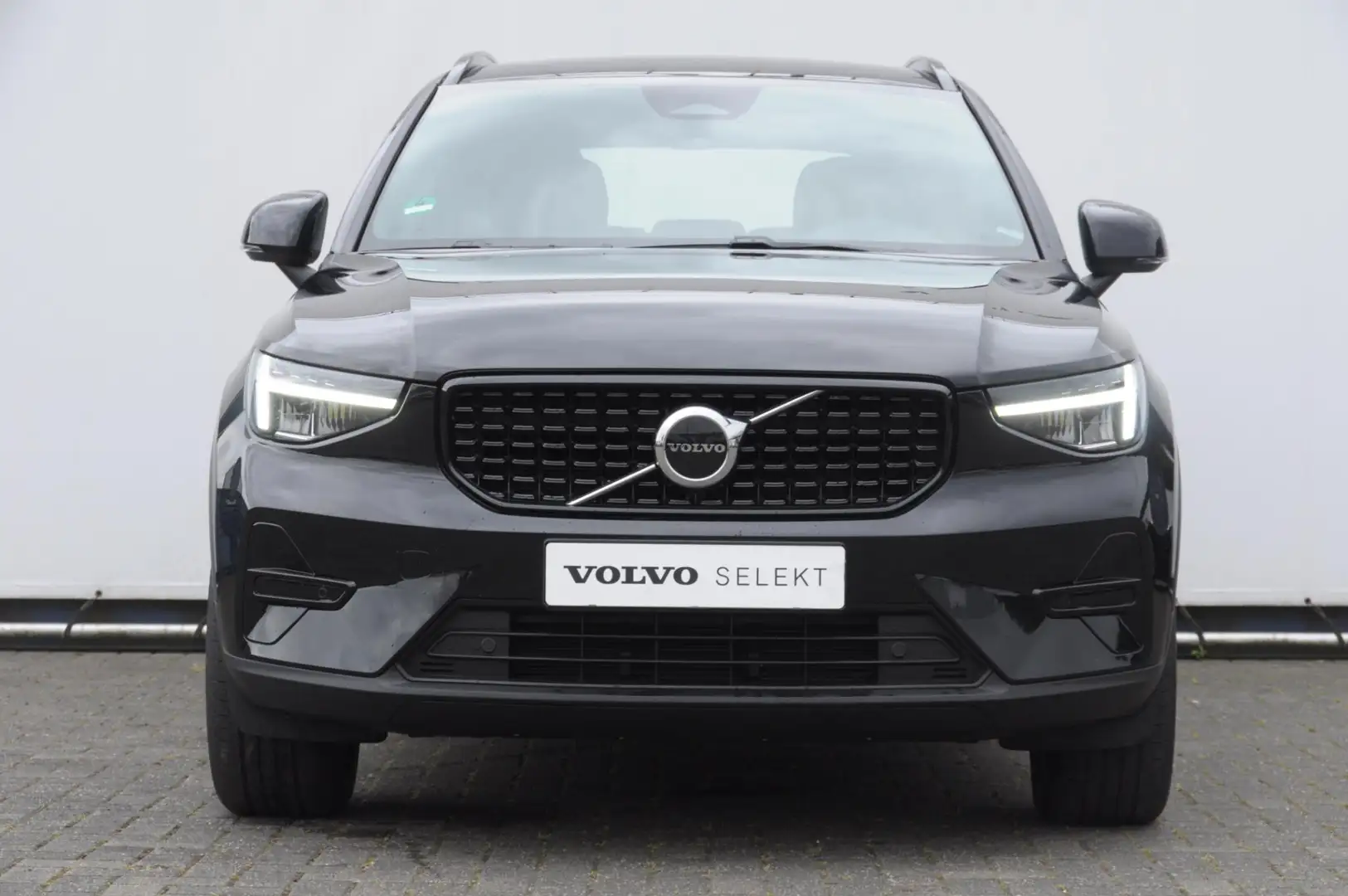 Volvo XC40 B4 211PK Automaat Plus Dark / Adaptieve cruise con Nero - 2
