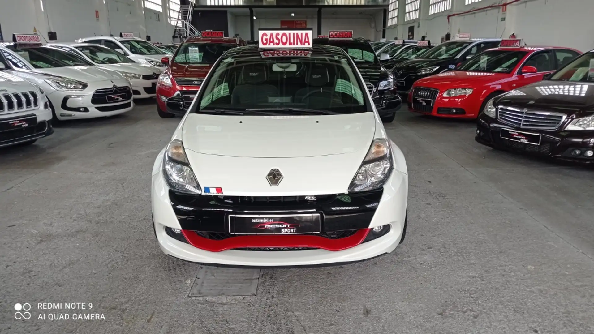 Renault Clio 2.0 Sport 20 Aniversario Wit - 1