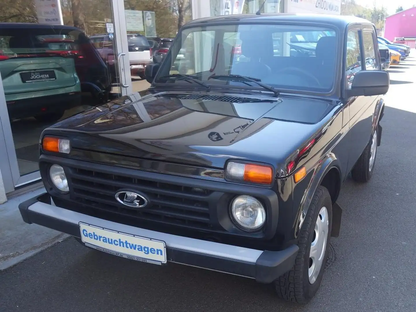 Lada Niva Niva 4x4 Schwarz - 2