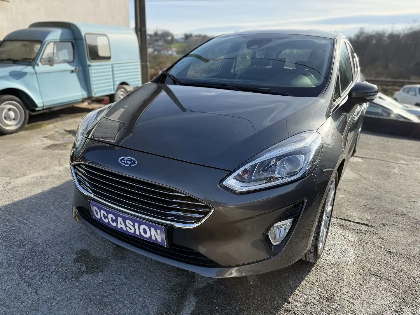 Ford Fiesta 1.0 ECOBOOST 100CH STOP\u0026START BUSINESS NAV 5P Gris - 2