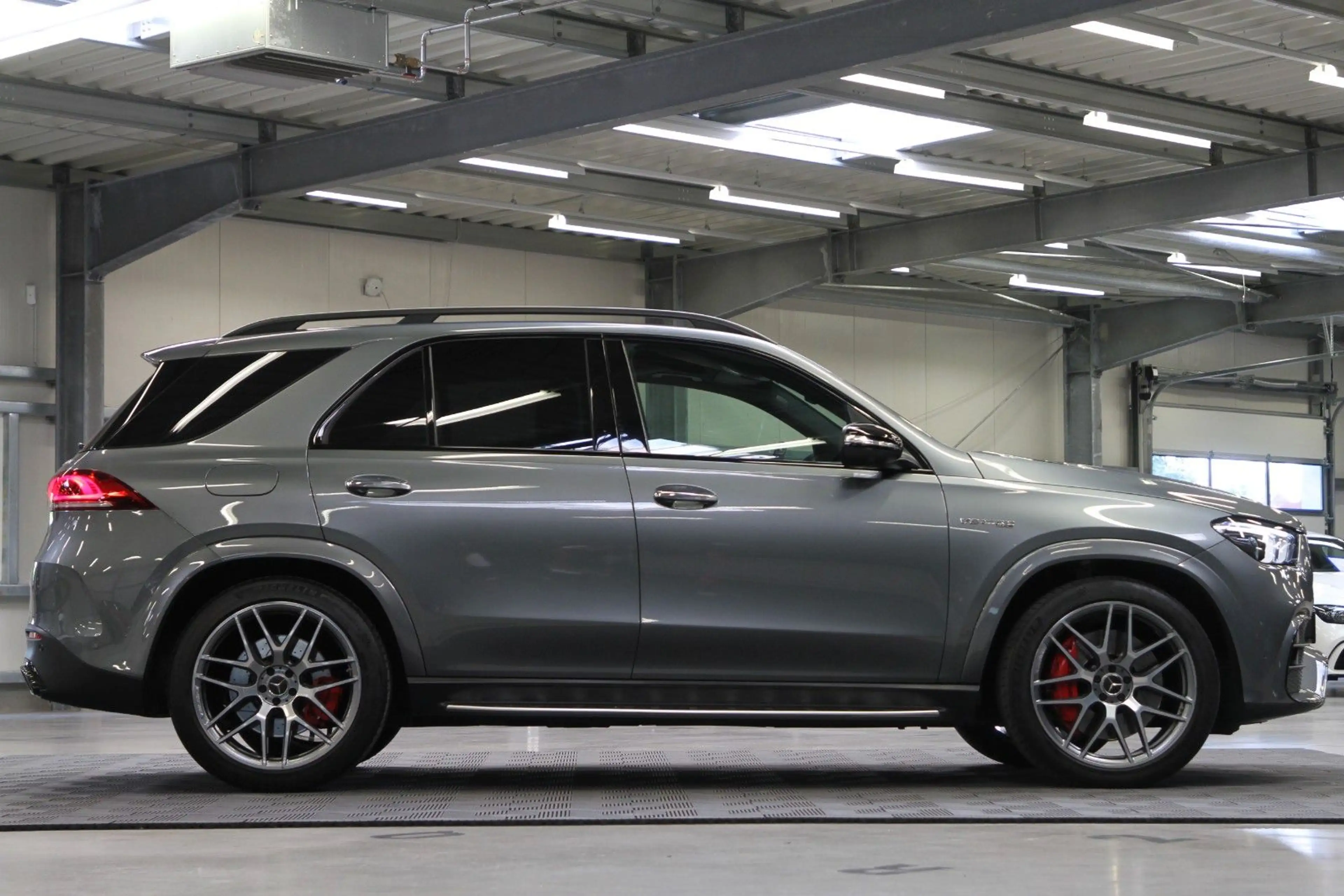 Mercedes-Benz GLE 63 AMG GLE 63 s AMG 4Matic MB100 + HuD 8.Fach SHZ u Be — photo 9