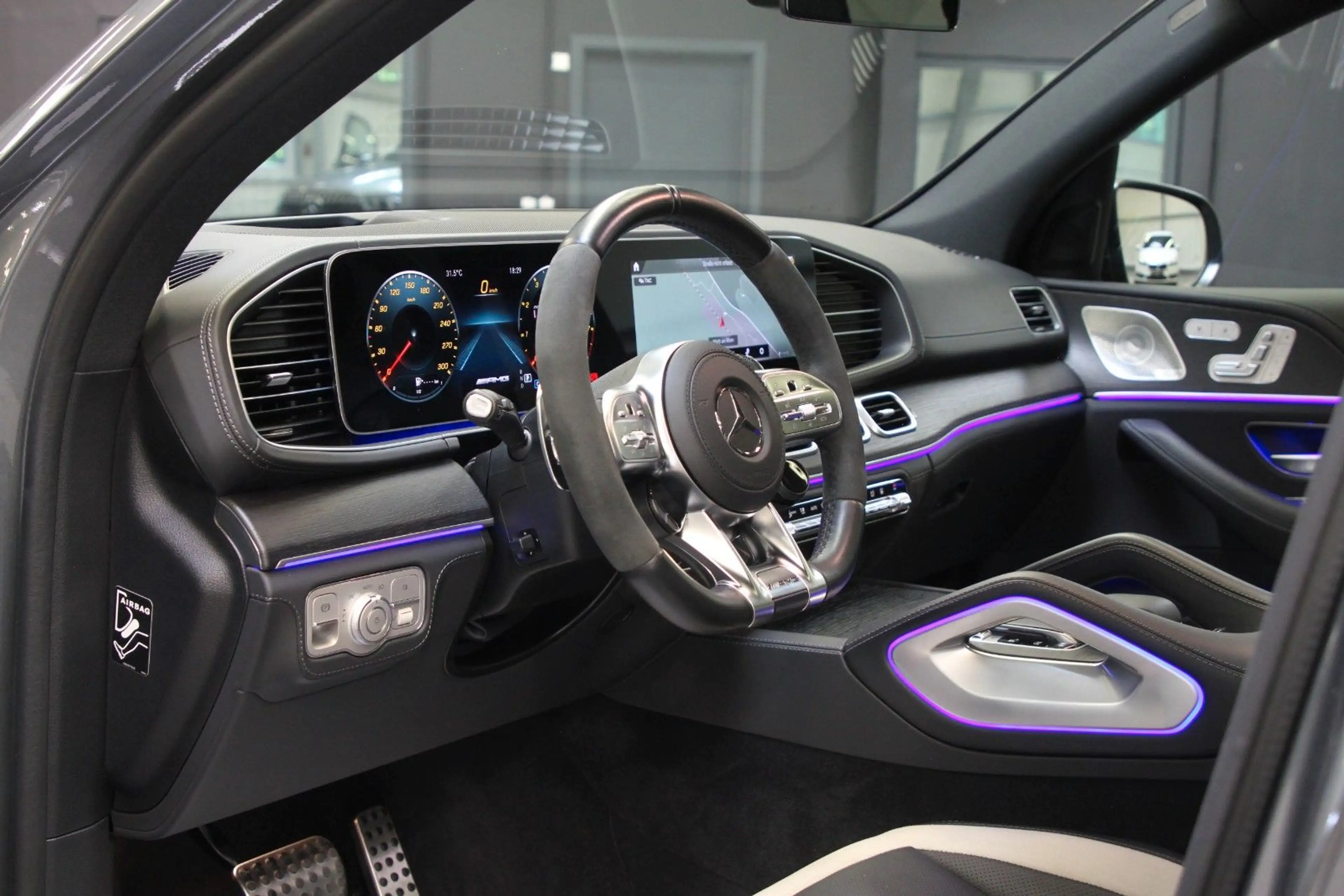 Mercedes-Benz GLE 63 AMG GLE 63 s AMG 4Matic MB100 + HuD 8.Fach SHZ u Be — photo 11