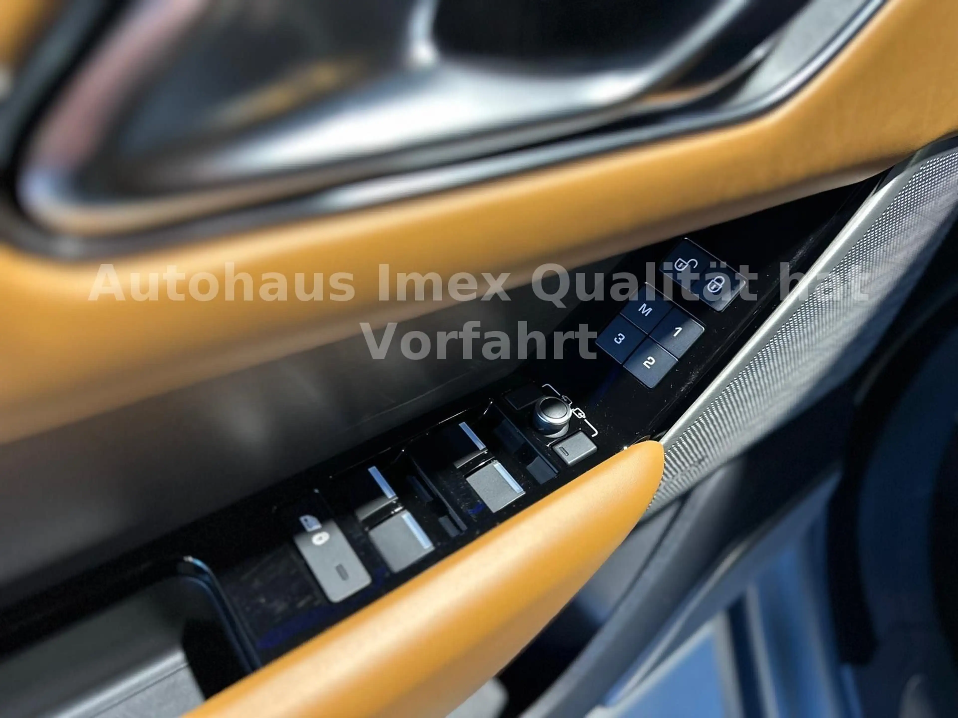 Land Rover Range Rover Velar Velar R-Dyn HSE P380 *PANO*DE-FHZG*360°*ACC*VOLL — photo 12