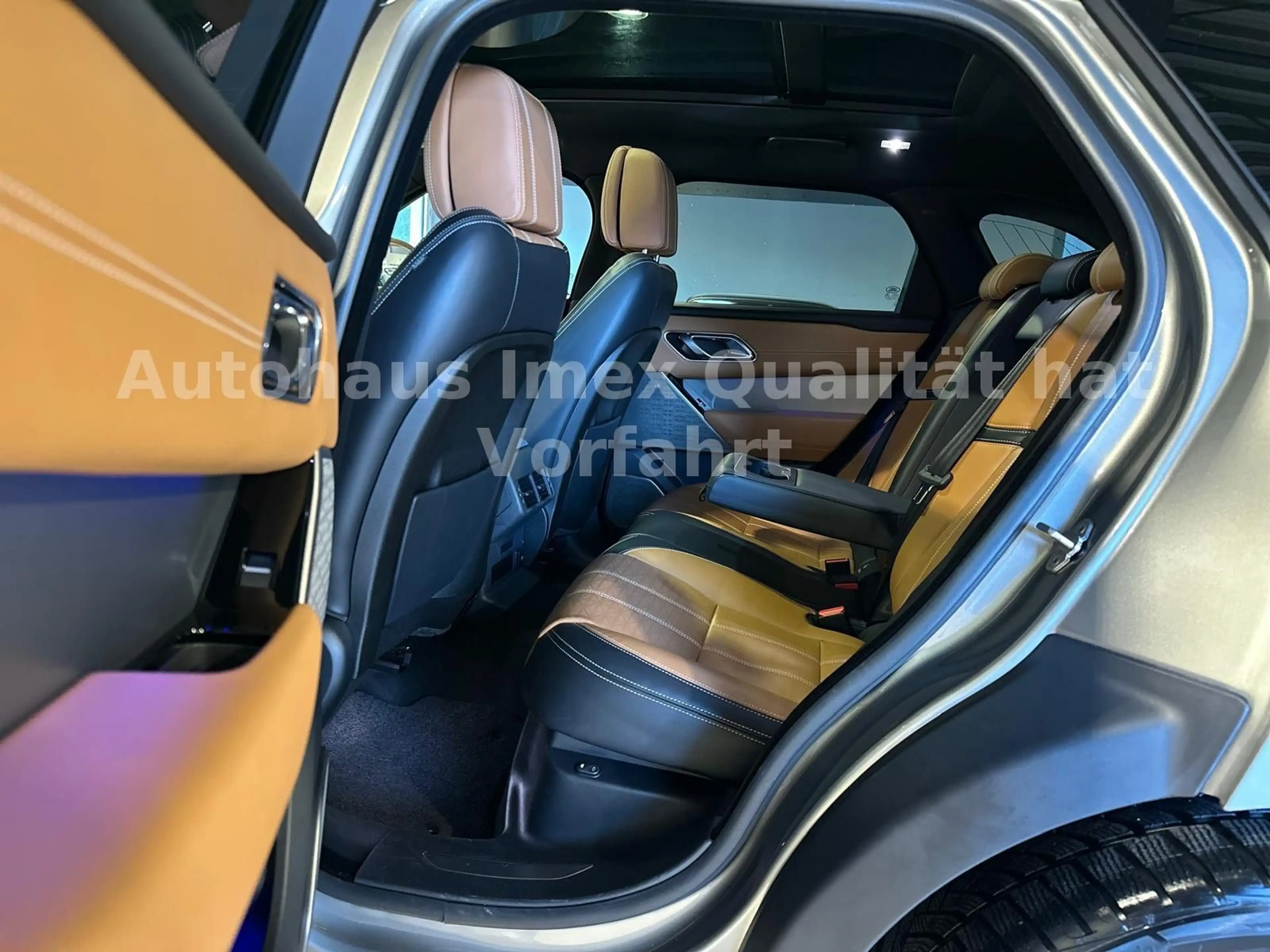 Land Rover Range Rover Velar Velar R-Dyn HSE P380 *PANO*DE-FHZG*360°*ACC*VOLL — photo 15
