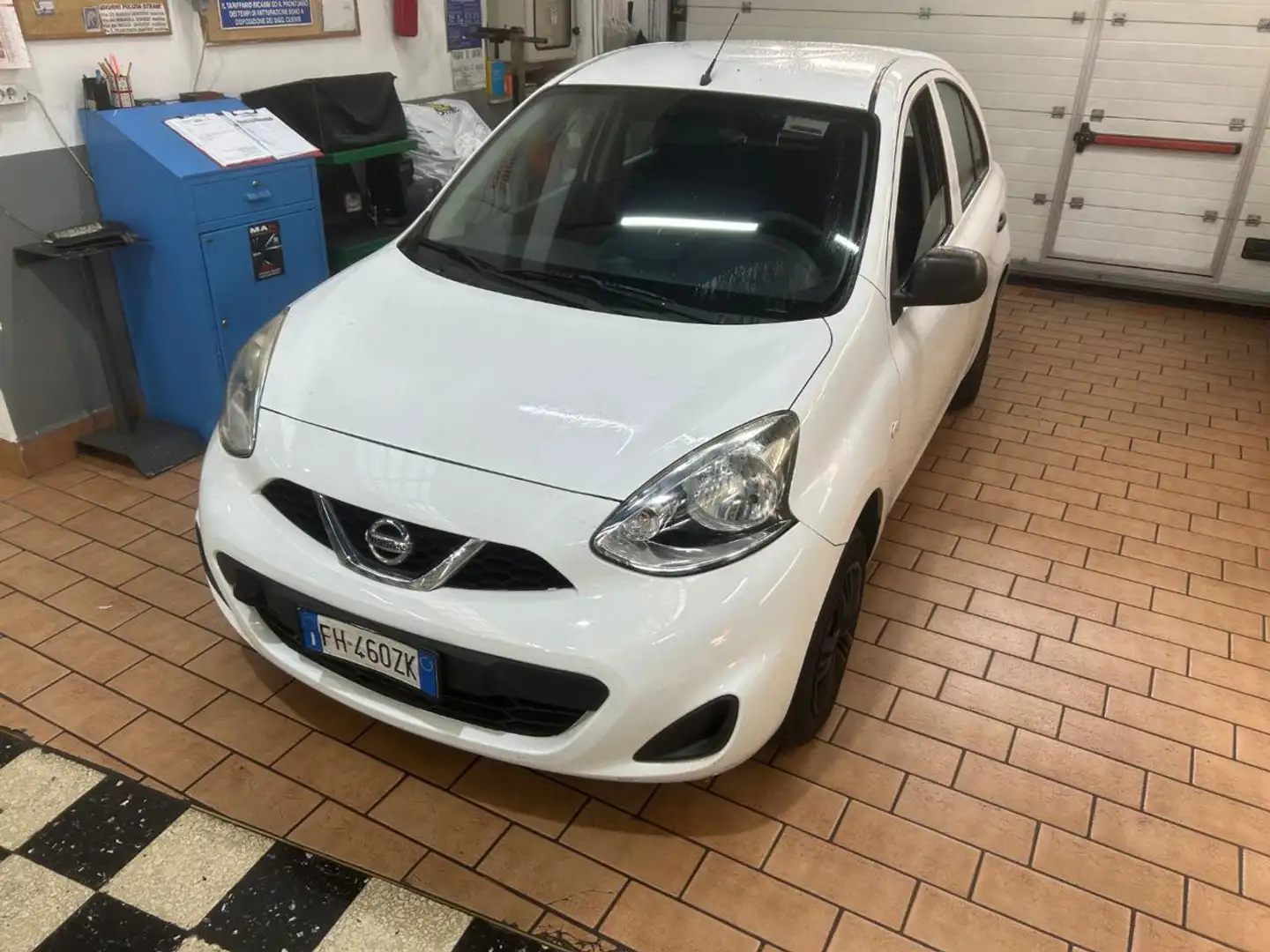Nissan Micra 1.2 12V 5 porte Comfort Bianco - 1