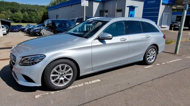 Mercedes-Benz C-Class view 2