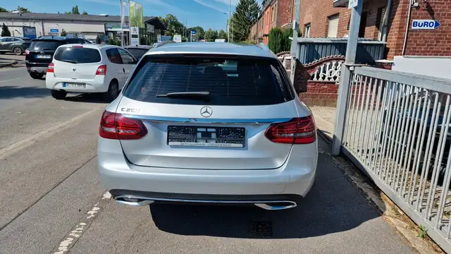 Mercedes-Benz C-Class view 6