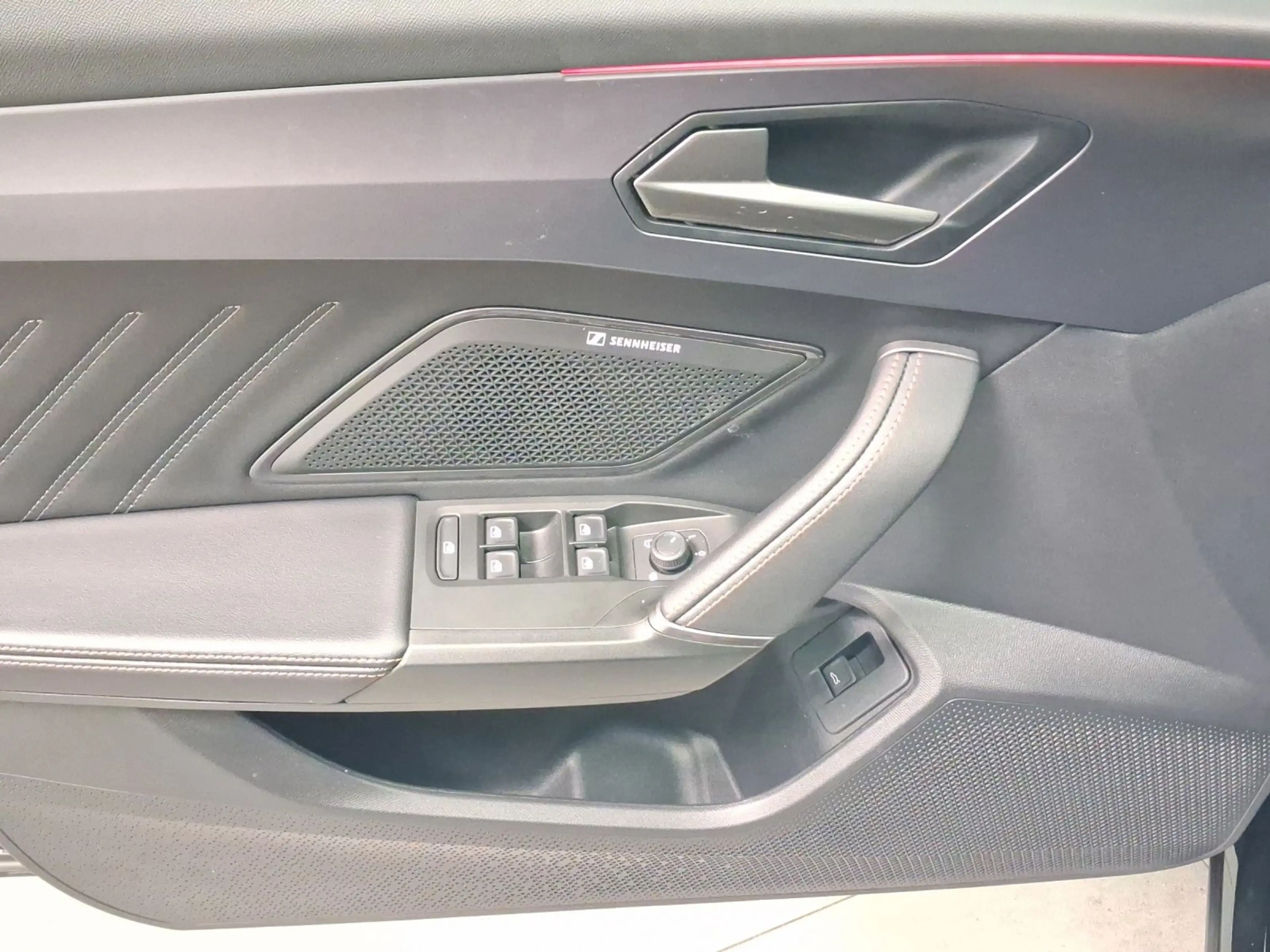 CUPRA Formentor 2.0 TDI DSG NAVI ACC PARKLENK SITZHZ — photo 8