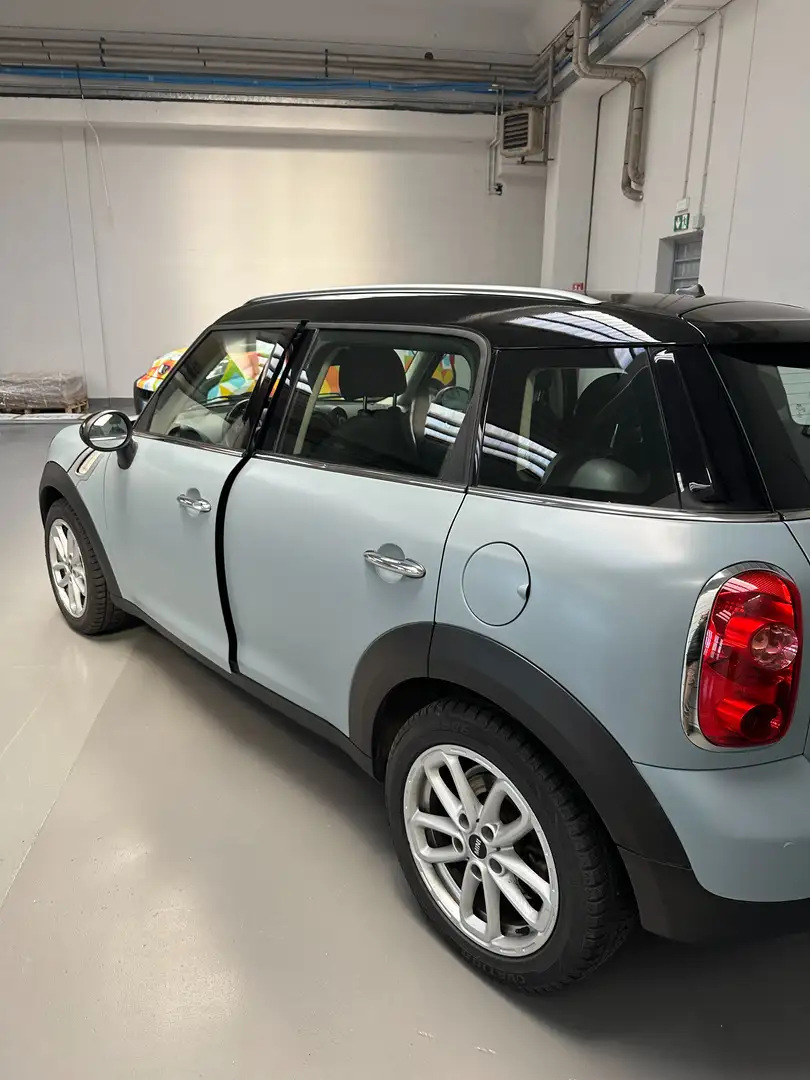 MINI Cooper D Countryman Mini Countryman R60 1.6 E6 Šedá - 2