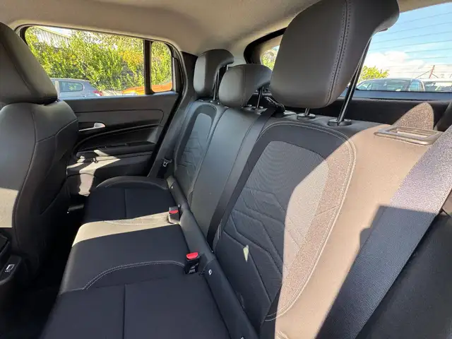 Jeep Avenger view 12