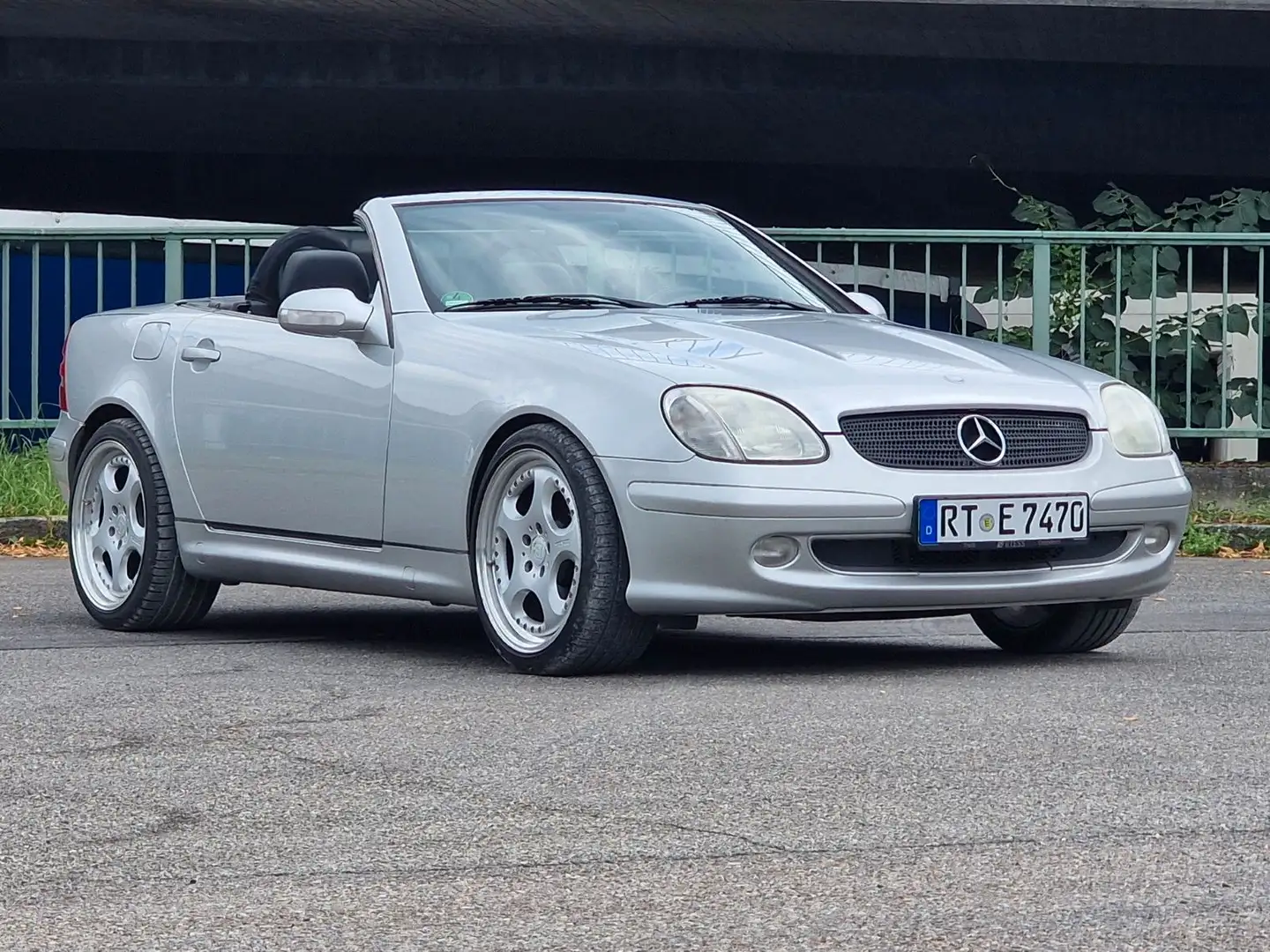 Mercedes-Benz SLK 230 KOMPRESSOR *Brabus 18"*Klima*TÜV NEU* Silber - 2