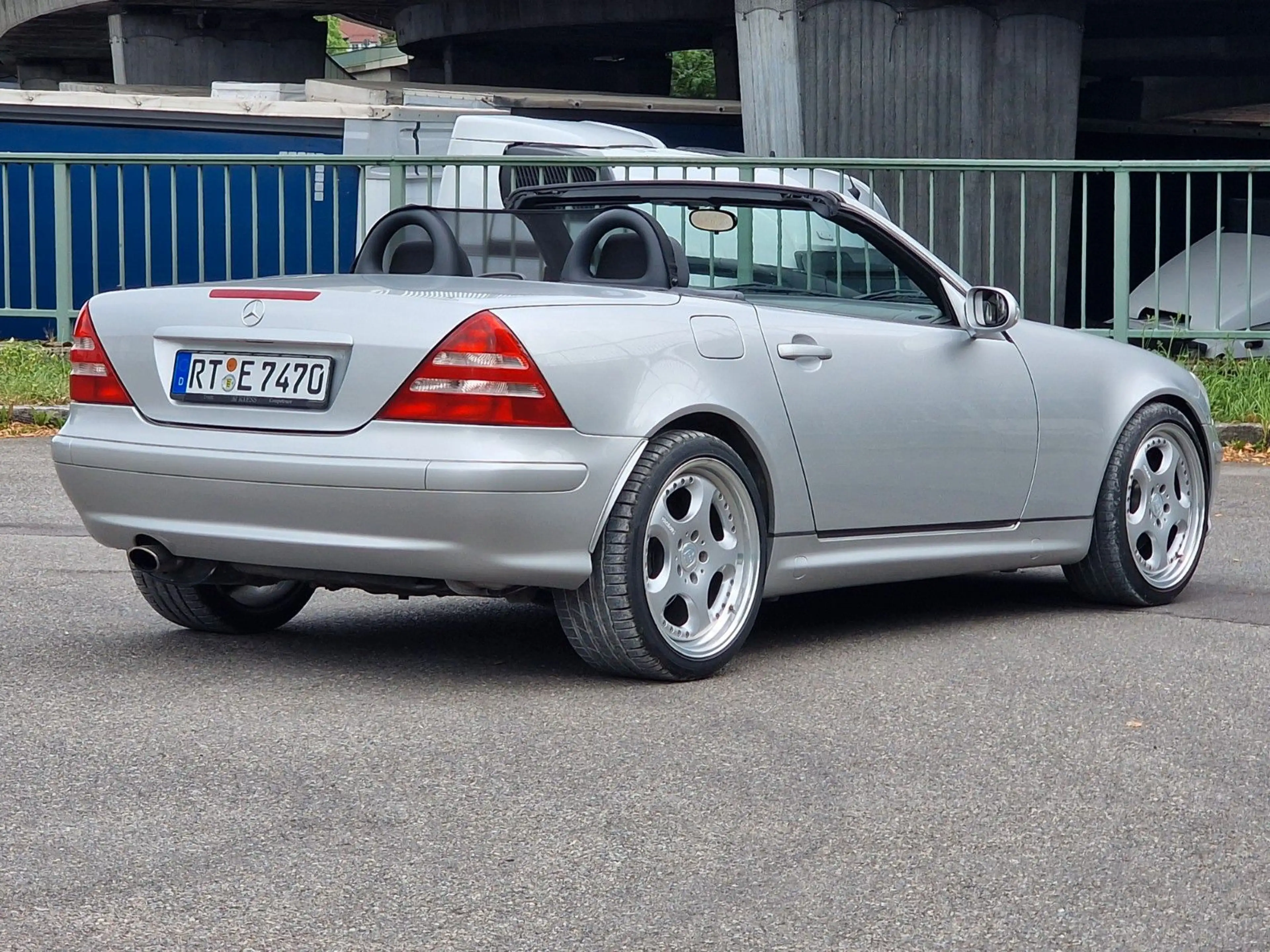 Mercedes-Benz SLK 230 KOMPRESSOR *Brabus 18"*Klima*TÜV NEU* — photo 8