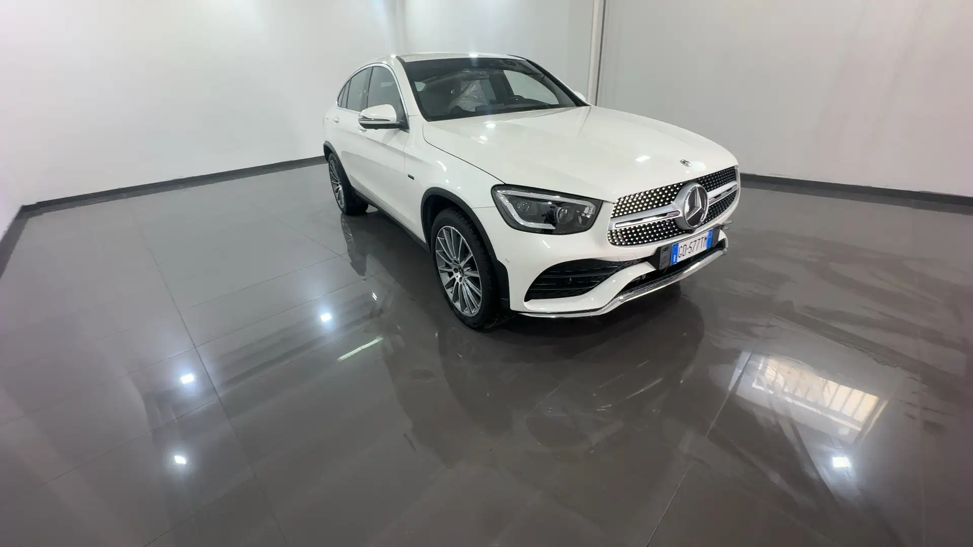 Mercedes-Benz GLC 300 e phev (eq-power) Premium 4matic auto White - 2