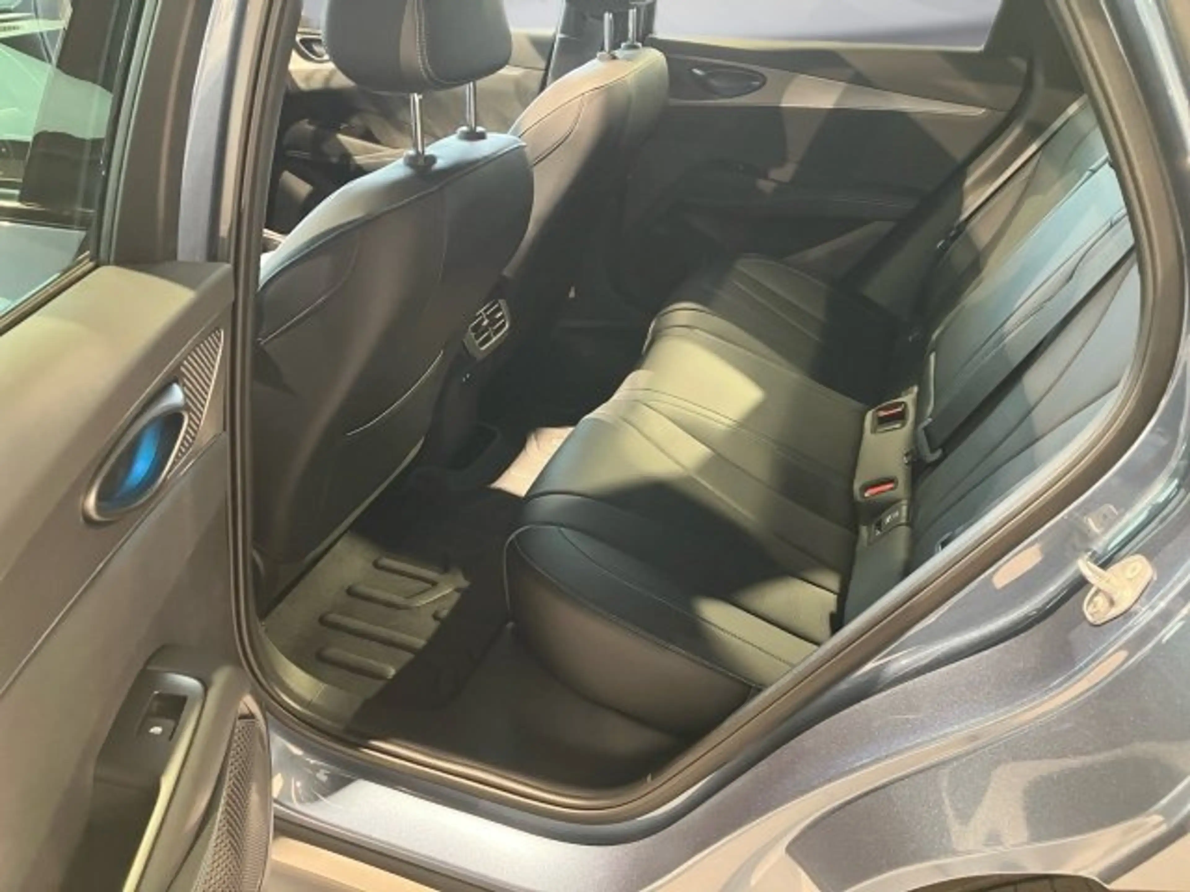 BYD Seal 6 DM-i Touring Comfort — photo 12