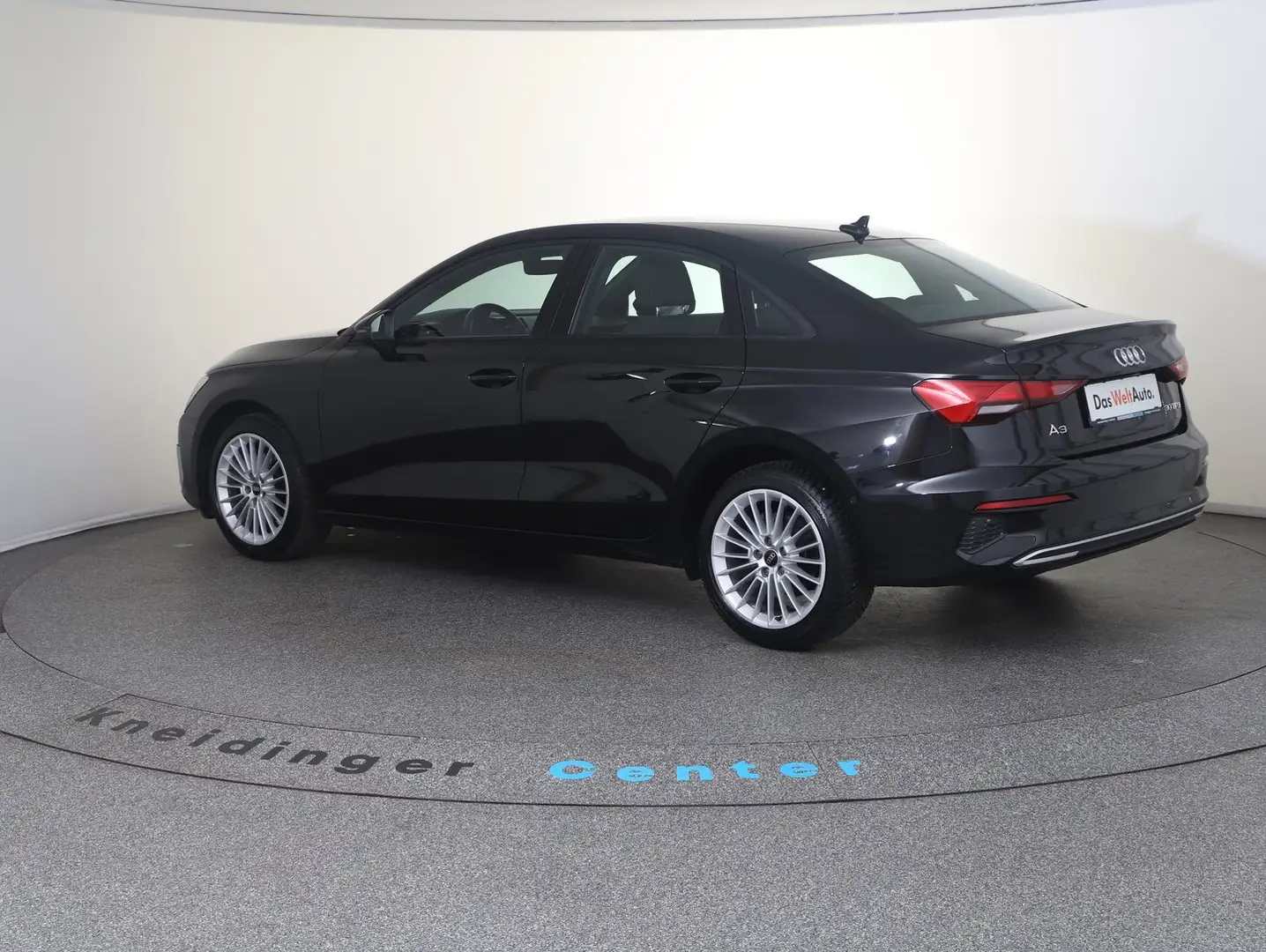 Audi A3 Limousine 30 TFSI advanced ext. Noir - 2