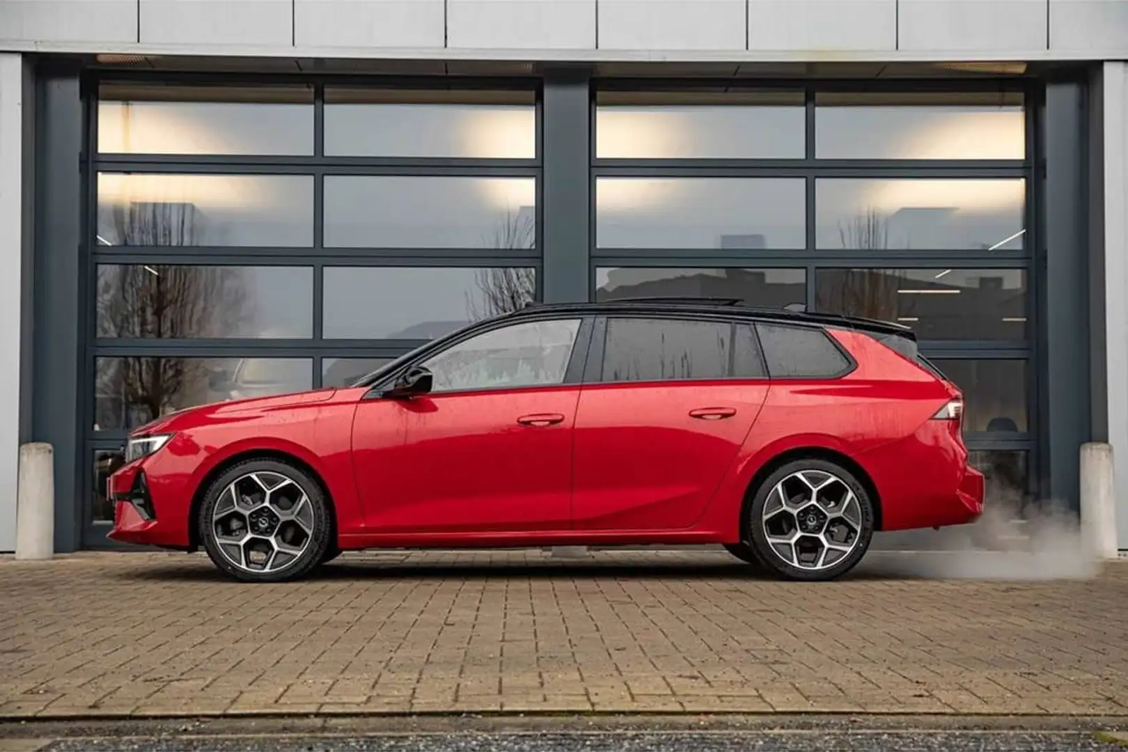 Opel Astra Directie! - ULTIMATE - Pano - Afn. Trekhaak - 3... Rood - 2