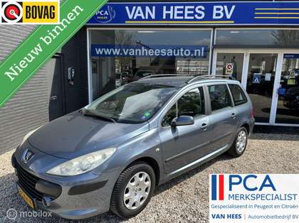 Peugeot 307 Break 1.4-16V XR met airco en trekhaak