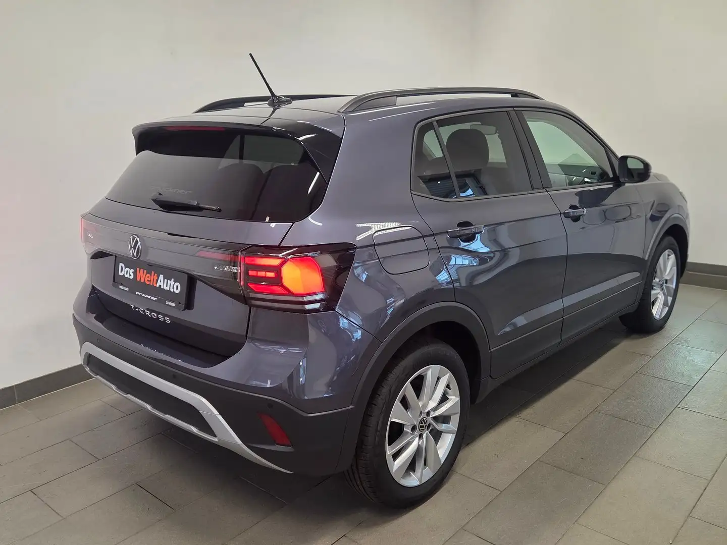 Volkswagen T-Cross Friends TSI DSG Grau - 2