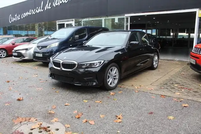 BMW 330 330d xDrive Auto.