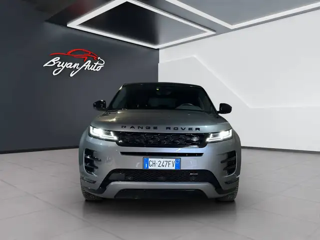 Land Rover Range Rover Evoque view 3