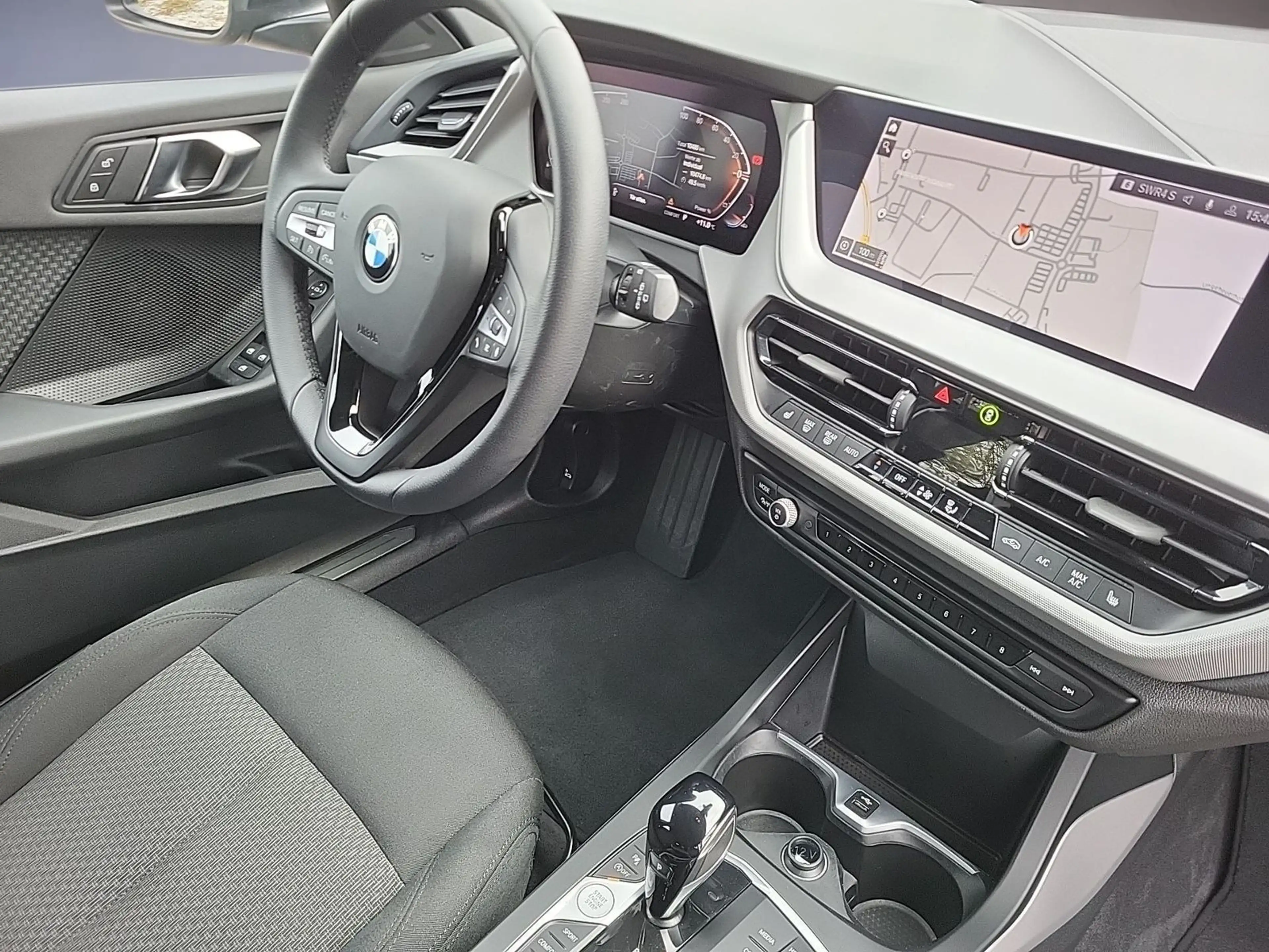 BMW 118 1er - 118i Advantage (EURO 6d)(OPF) — photo 12