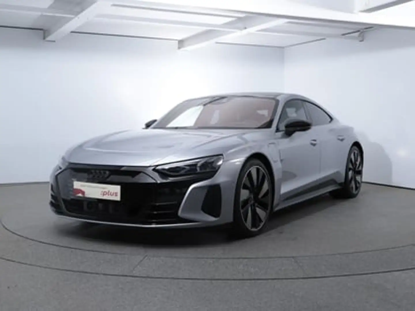Audi RS e-tron GT Silber - 1