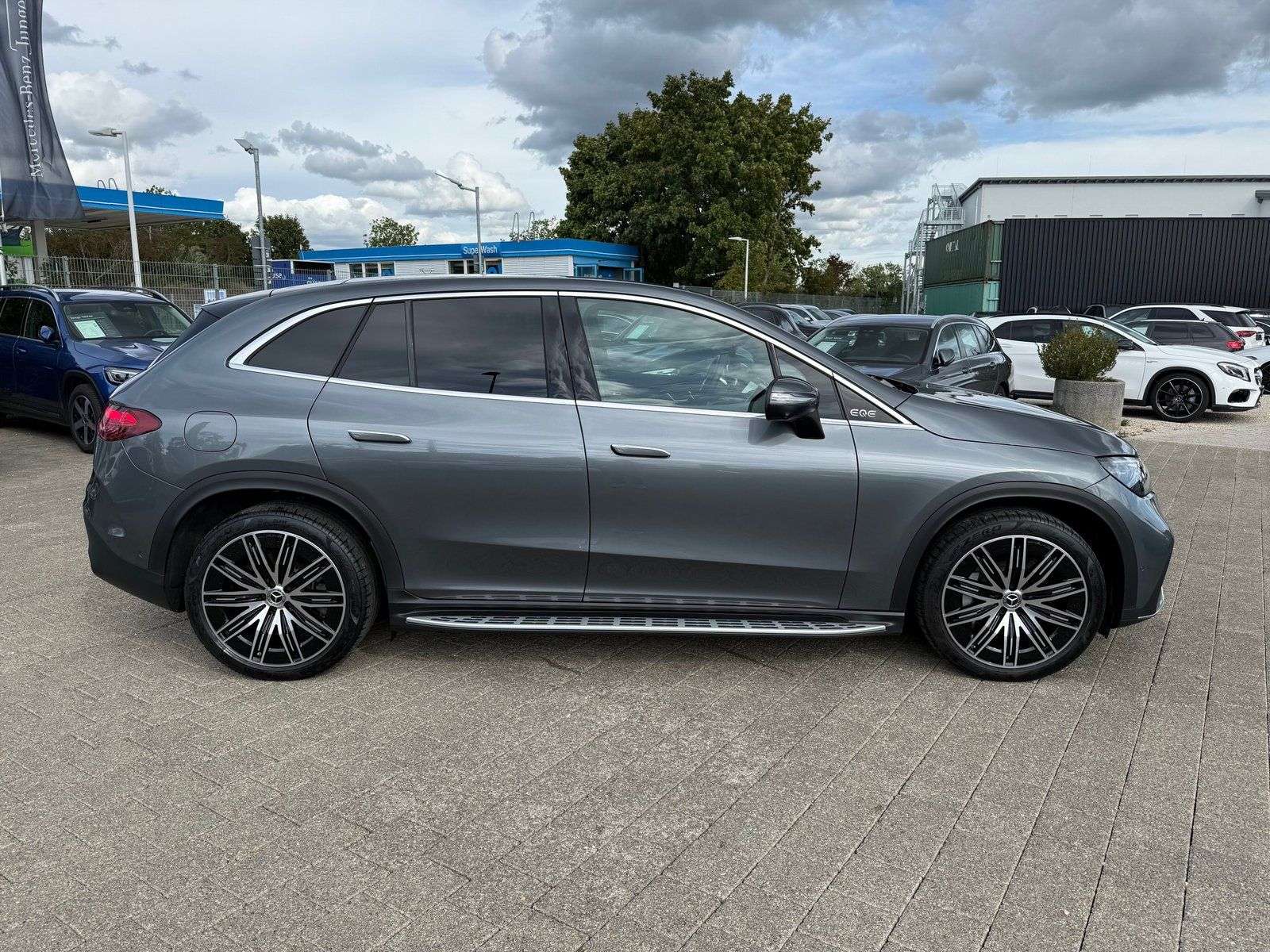 Mercedes-Benz EQE
