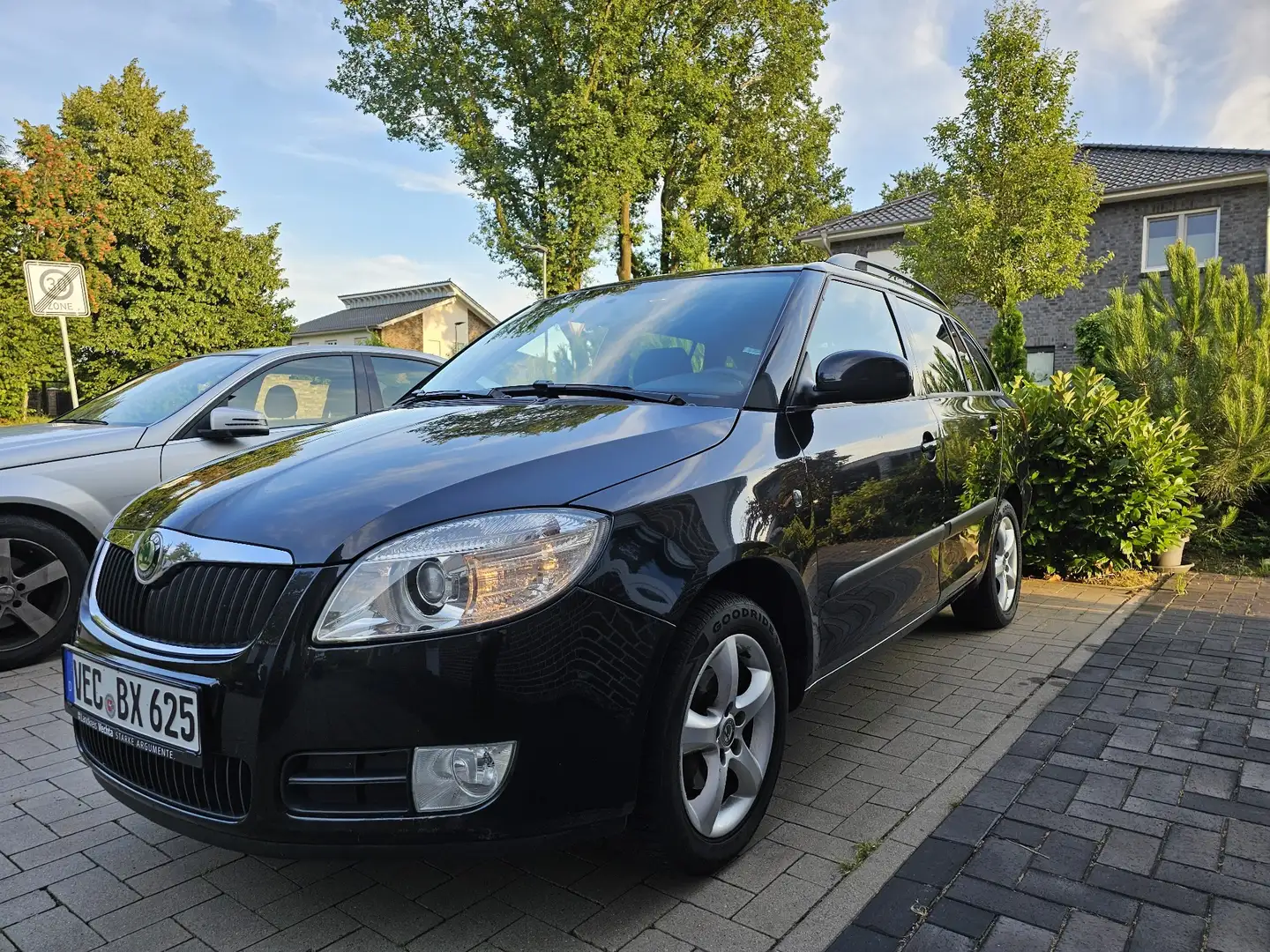 Skoda Fabia 1.4 TDI PD DPF Combi COOL Edition Negro - 1