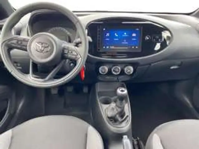 Toyota Aygo view 12