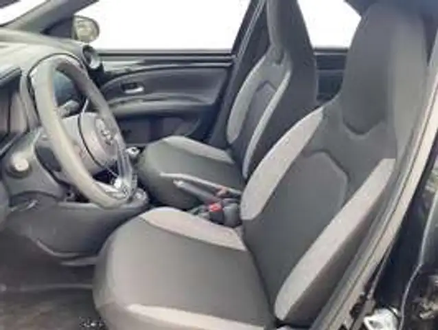 Toyota Aygo view 10