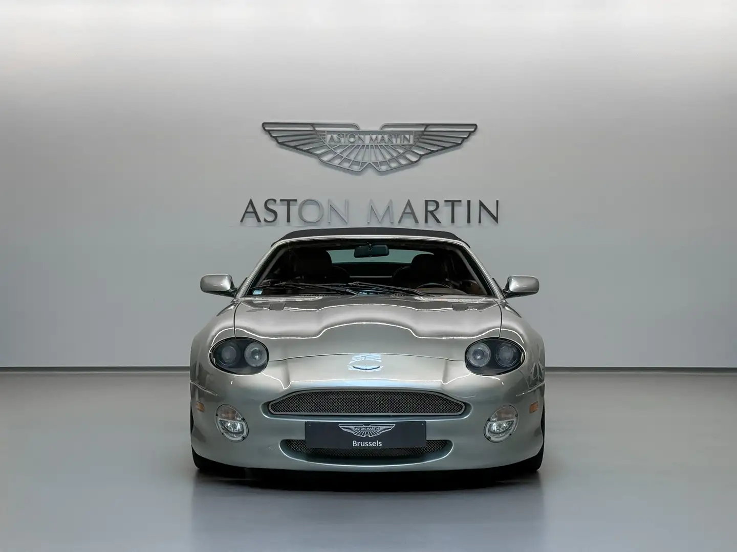 Aston Martin DB7 DB7 Vantage Volante | Aston Martin Brussels Silber - 2