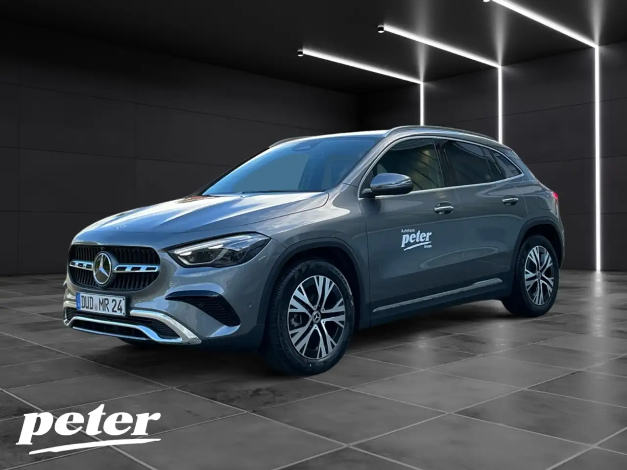 Mercedes-Benz GLA 200 PROGRESSIVE+LED+7G+18+MBUX+AHK+THERMATIC