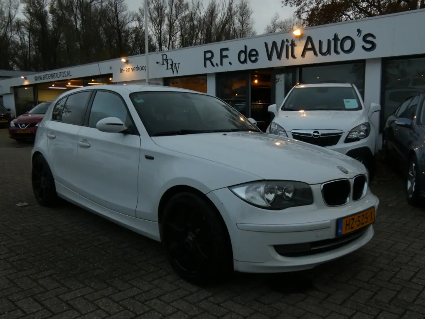 BMW 116 1-serie 116i Executive Nwe APK airco Blanc - 1